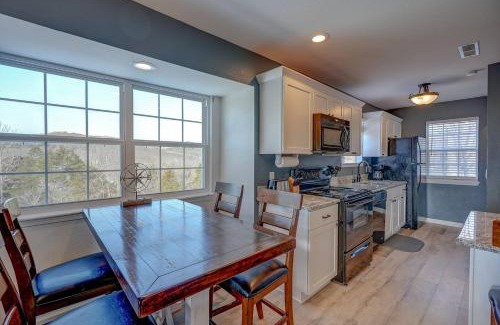 Indian Point Apartment | Steps to Table Rock Lake, Min to Silver Dollar City