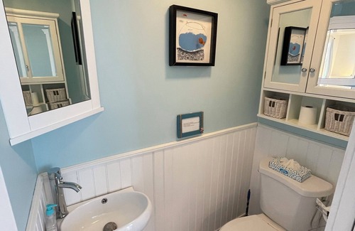 West Dennis Cottage | Steps to the beach! Classic Cape Cod Cottage with outdoor living space
