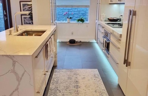 North Beach House | Steps to the Beach | Luxury Stay Managed by BNR Vacation Rentals!
