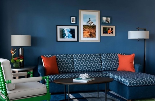 San Diego Hotel | Steps to the Beach! Pools, Parking, Pets Allowed! Close to Mission Beach!