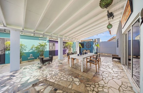 Esmeralda Apartment | Steps to the Beach | Stylish Equipped Getaway | Perfect For Two.