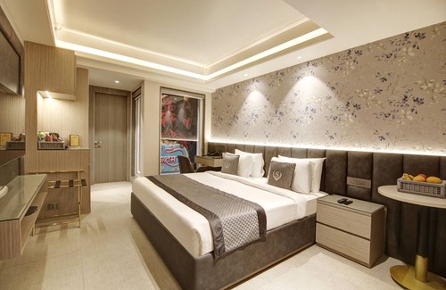 DLF Phase 3 Hotel | Stepstones Hotels and Inn