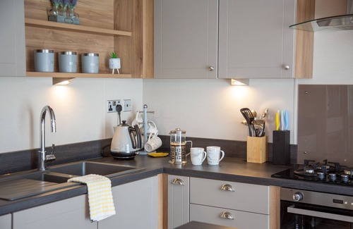 St. Andrews Cottage | Stewart Resort Lodge 35 - a lodge that sleeps 6 guests in 2 bedrooms