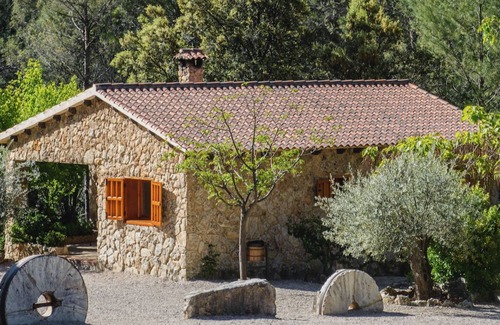 Yeste House | Stone house nº4 for 2 people, Batan Rio Tus