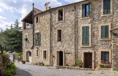 Garlenda Apartment | Stone House View by Interhome