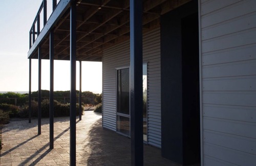 Silver Sands House | Stone's Throw 4-2 at Silver Sands