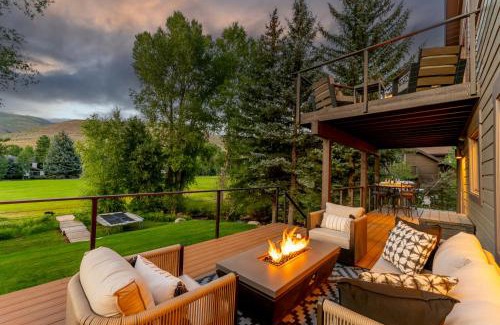 Eagle-Vail House | Stonecreek Summit 6BR LUXE Retreat with Hot Tub