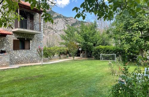 Kalavrita Ski Chalet | StoneNest Kalavryta -Luxury Stone Villa