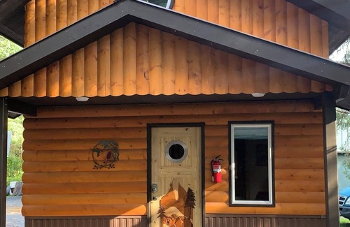 Bear Creek Cabin | Stoney Creek Cabin
