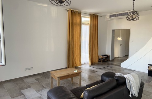 Saint-Pey-d'Armens House | Stopover gîte at the foot of St EMILION