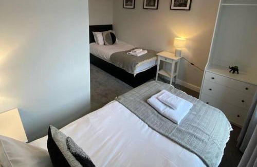 Woodhorn Apartment | Storey Flat - Sleeps 4 - Pet friendly - Parking