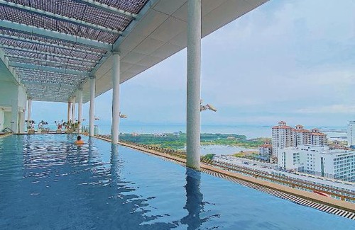 Taman Melaka Raya Apartment | Straits Suite by C Homestay Malacca