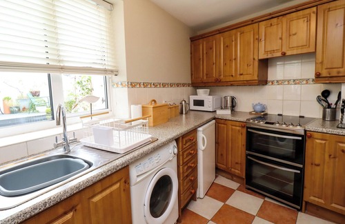 Alnmouth Cottage | STRANDLINE, pet friendly, country holiday cottage in Alnmouth