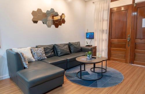 Baguio House | Strata Homestay- Luxurious 2- Storey Townhouse
