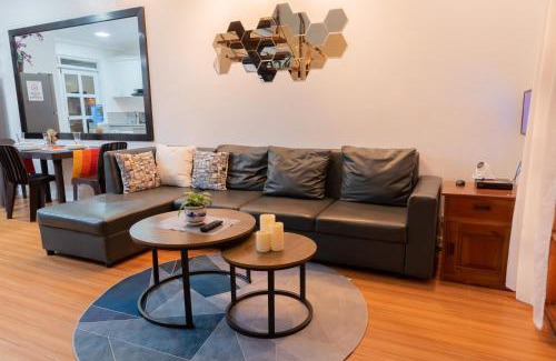 Baguio House | Strata Homestay- Luxurious 2- Storey Townhouse