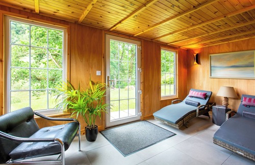 Furnace House | Strathlachlan Lodge - Luxury country home with Hot Tub and Sauna