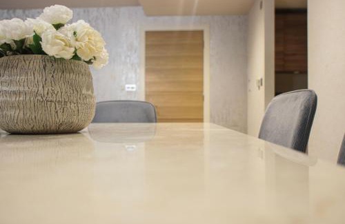 Sands End Apartment | Striking Apartment in the Heart of Chelsea