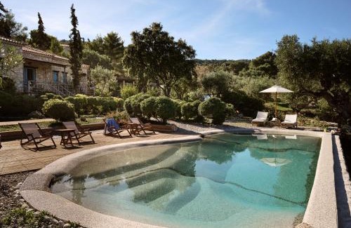 Skinaria Apartment | Strofilia Stone Residences