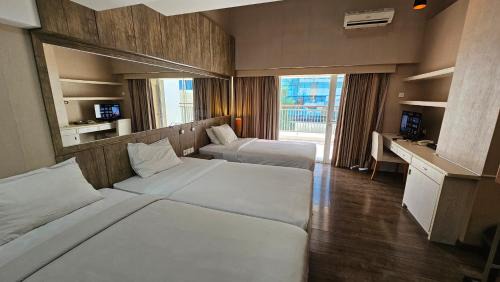 Depok Apartment | Student Park Hotel