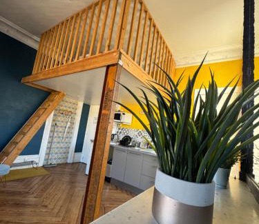Centre Ville Rive Gauche Apartment | Studio à Rouen avec mezzanine