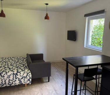 Mont-de-Marsan Apartment | Studio Éloi Ducom - Mont de Marsan