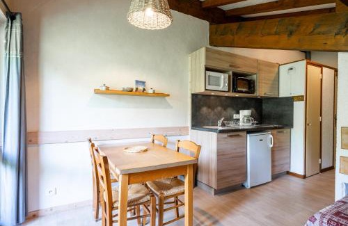 Cohennoz Apartment | Studio 11 - Les Warrens
