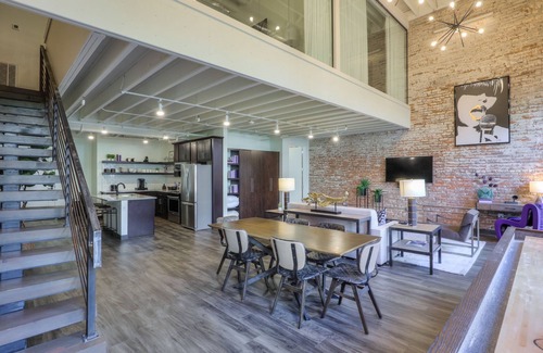 Downtown Nashville Apartment | Studio 154 Luxury Hotel