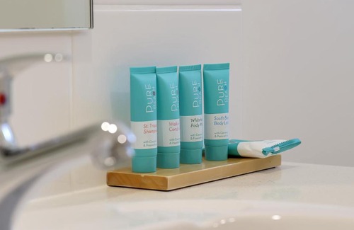 Emu Park Apartment | Studio 3 ENDEAVOUR INN