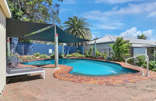 Emu Park Apartment | Studio 3 ENDEAVOUR INN