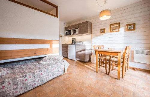 Cohennoz Apartment | Studio 3 - Le Rodhodendron