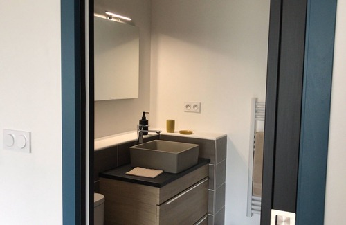 Laignelet Apartment | Studio 35 m2 Refait à Neuf