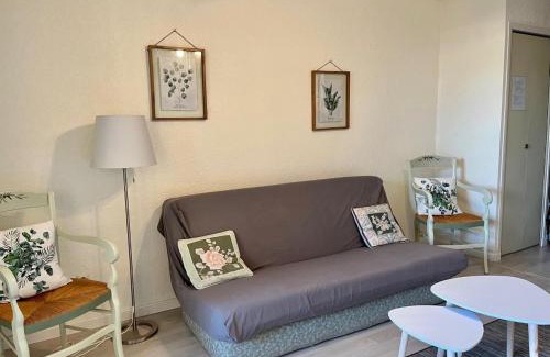 Saint-Mandrier-sur-Mer Apartment | Studio 4 personnes à Saint-Mandrier-sur-Mer