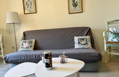 Saint-Mandrier-sur-Mer Apartment | Studio 4 personnes à Saint-Mandrier-sur-Mer