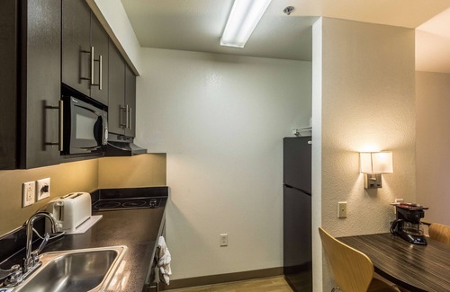 McAllen Hotel | Studio 6 Mcallen, TX