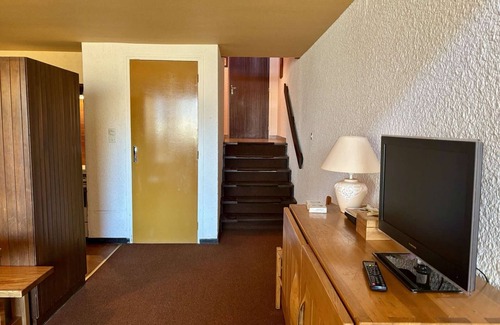 Cognet Apartment | Studio 6 ppl, 52m², ski-in/out, parking, Alpe d'Huez