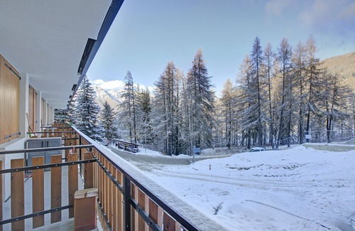Sauze d'Oulx Apartment | Studio Abete Rosso 500m From Ski