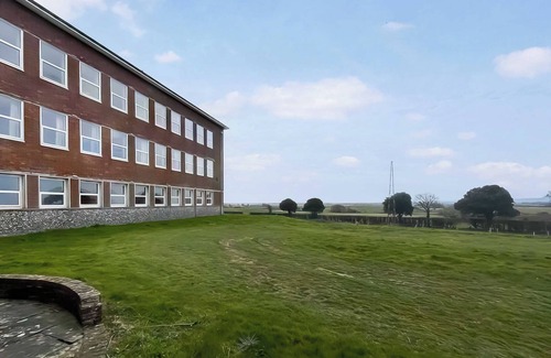 Hailsham Apartment | Studio Apartment 17 - UK48714