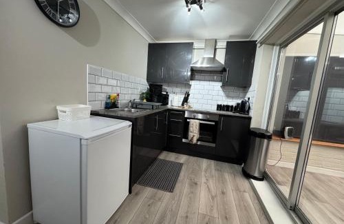 Stanhope Apartment | Studio Apartment