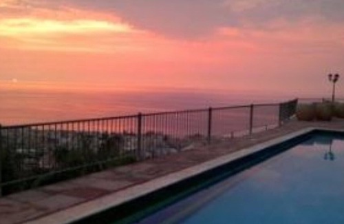 Drapia Apartment | Studio apartment in villa with Pool, 4km from tropea