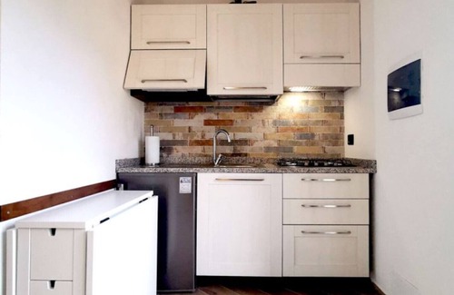 Pompeiana Apartment | Studio apartment with terrace/garden with sea view