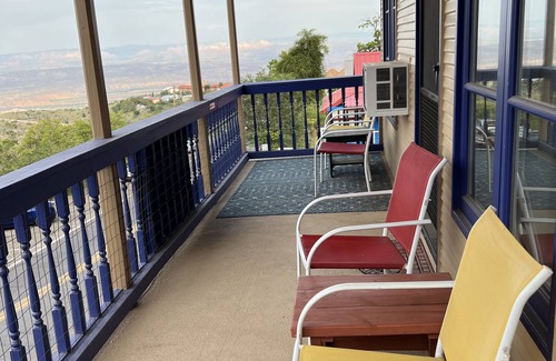 Jerome Apartment | Studio Apartment with views of Sedona, Verde Valley, and San Francisco Peaks