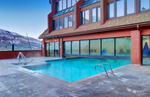 North Park City Hotel | Studio at The Lodge at Mountain Village