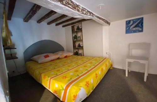 Flayosc Apartment | Studio atypique plein centre