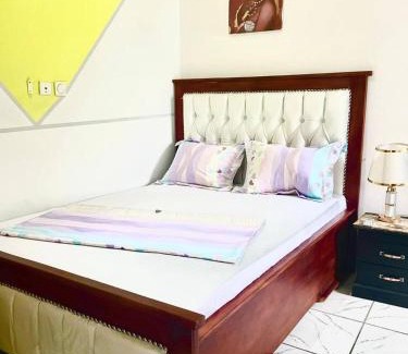 Douala Apartment | Studio B2 B-ssadi Santa Lucia wifi canal gardien
