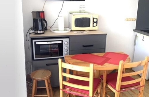 Balaruc-les-Bains Apartment | Studio Balaruc-les-Bains, 1 pièce, 3 personnes - FR-1-503-113