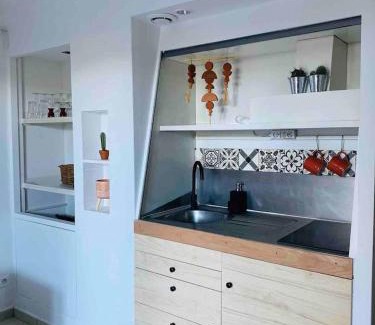 La Croix-Valmer Apartment | Studio bohème avec jardinet sans vis à vis