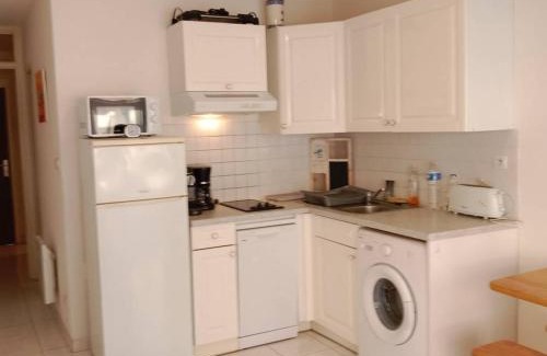 Mediterranee Apartment | Studio cabine équipée pour 4 personnes 4CALYI/2