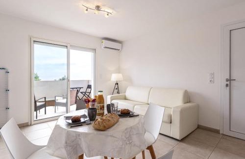 Bravone Apartment | Studio Casa Brigitte by Interhome