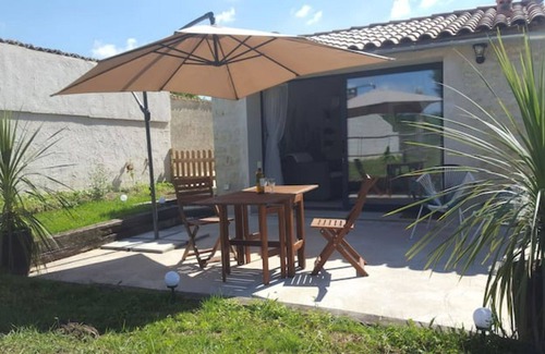 Saint-Just-Luzac Apartment | Studio Champêtre aux Abords de L'île D'oléron