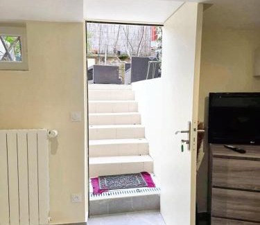 Noisy-le-Sec Apartment | Studio charmant à Noisy-le-Sec de 22 m² avec terrasse